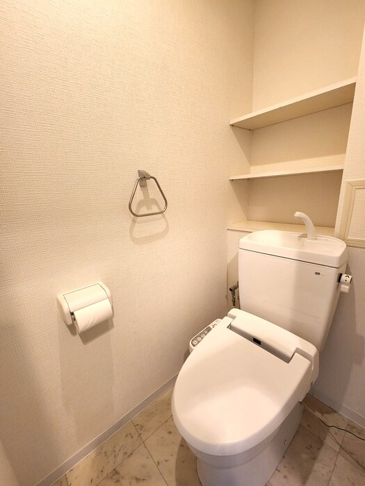 物件内観写真11　(トイレ)