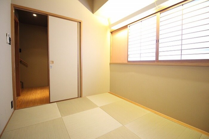 物件内観写真9　(居室)