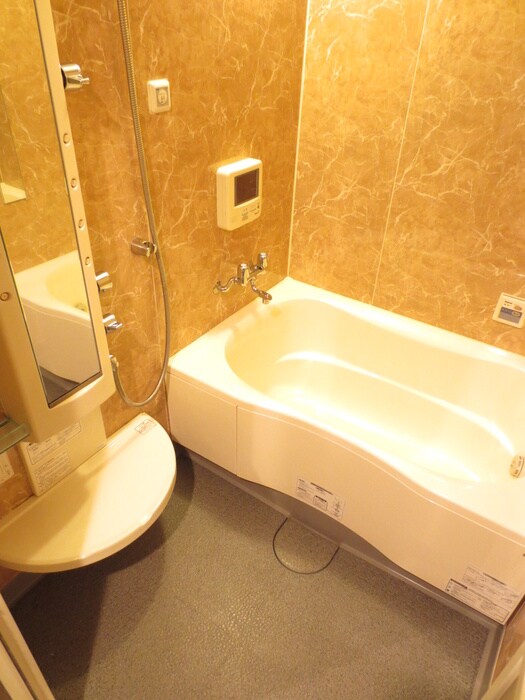 物件内観写真12　(バス／シャワールーム等)