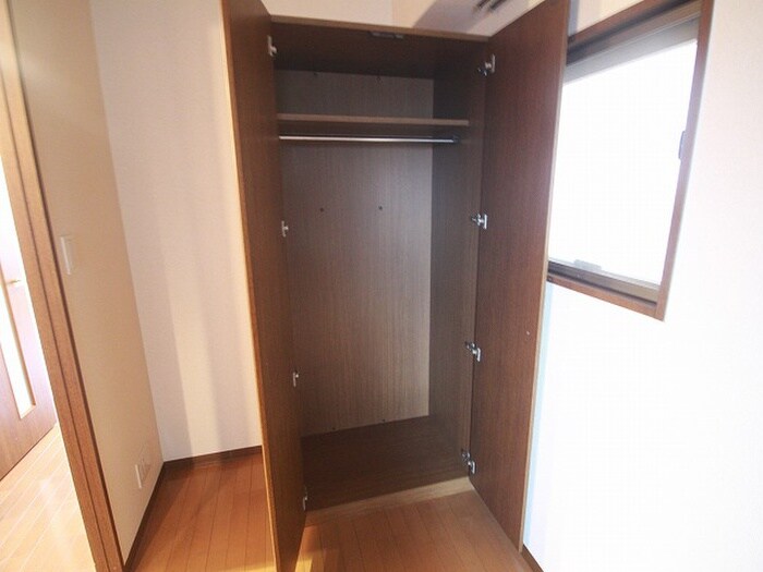 物件内観写真13　(収納)