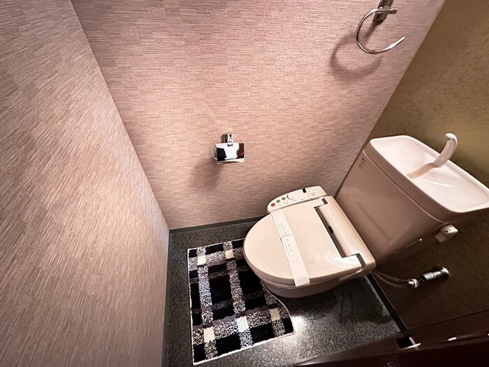 物件内観写真15　(トイレ)