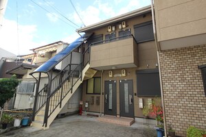 クリスタルコ－ト外観写真