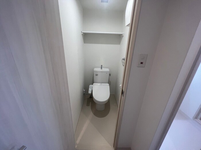 物件内観写真9　(トイレ)