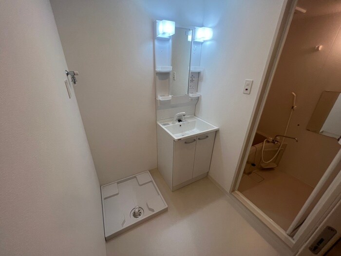 物件内観写真12　(洗面)