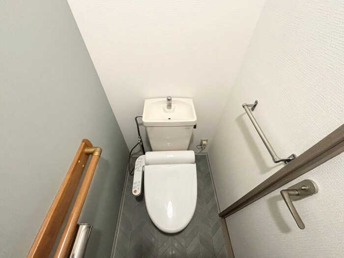 物件内観写真11　(トイレ)