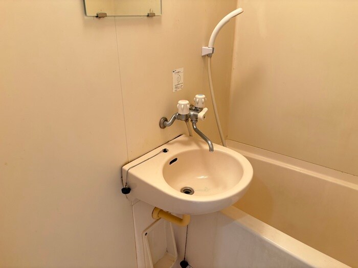 物件内観写真11　(洗面)