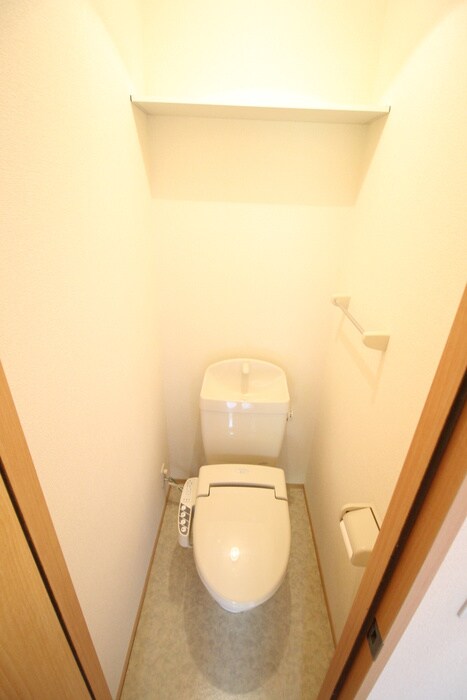 物件内観写真15　(トイレ)