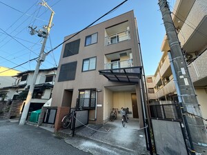 リヴィエ－ル香枦園外観写真