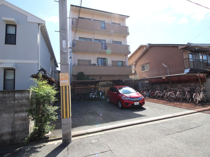 物件外観写真4　(外観写真)