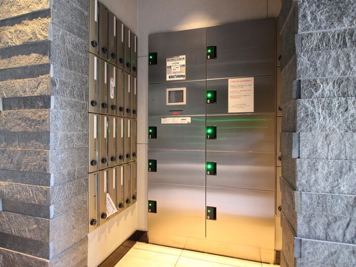 物件外観写真4　(建物設備)