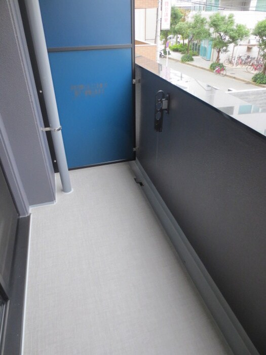 物件内観写真18　(室内からの展望)