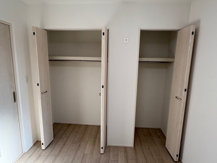 物件内観写真16　(収納)