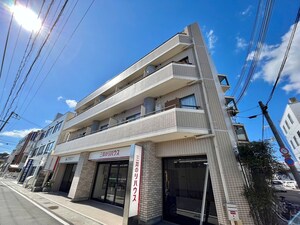 ヴィルベール桂外観写真