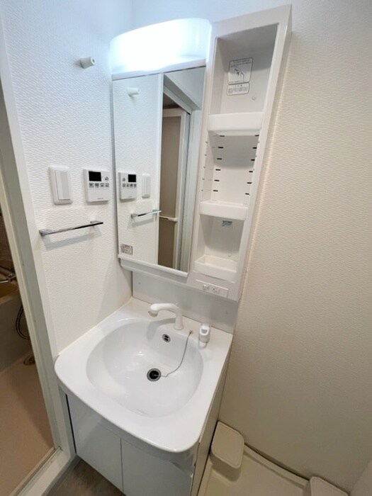 物件内観写真10　(洗面)