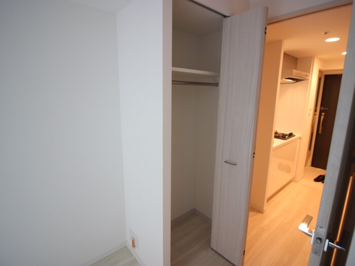 物件内観写真16　(収納)