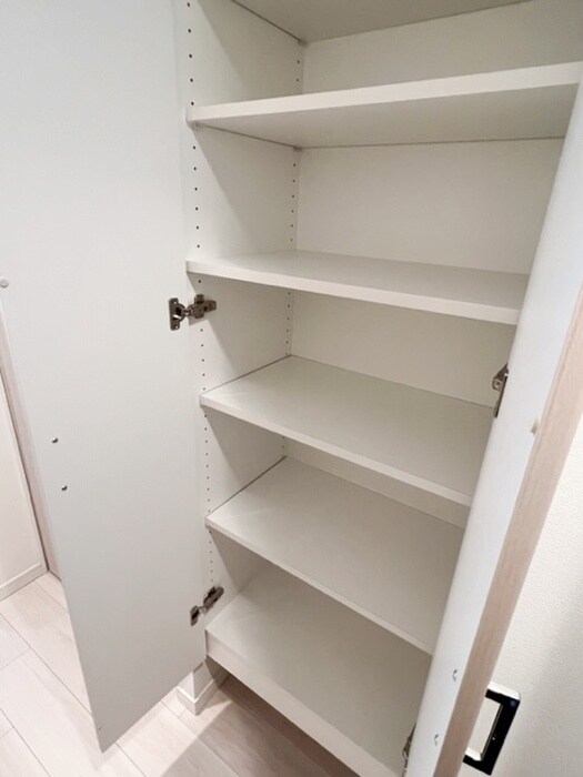 物件内観写真20　(収納)