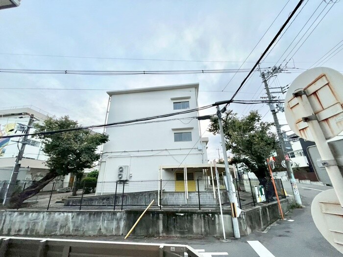 物件内観写真15　(室内からの展望)