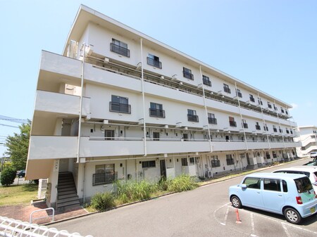 松が丘住宅16号棟（211）外観写真