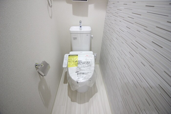 物件内観写真12　(トイレ)