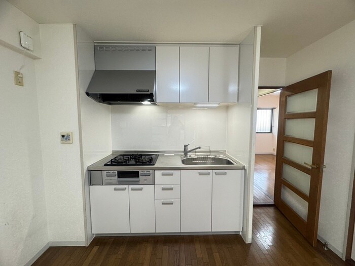 物件内観写真8　(キッチン)