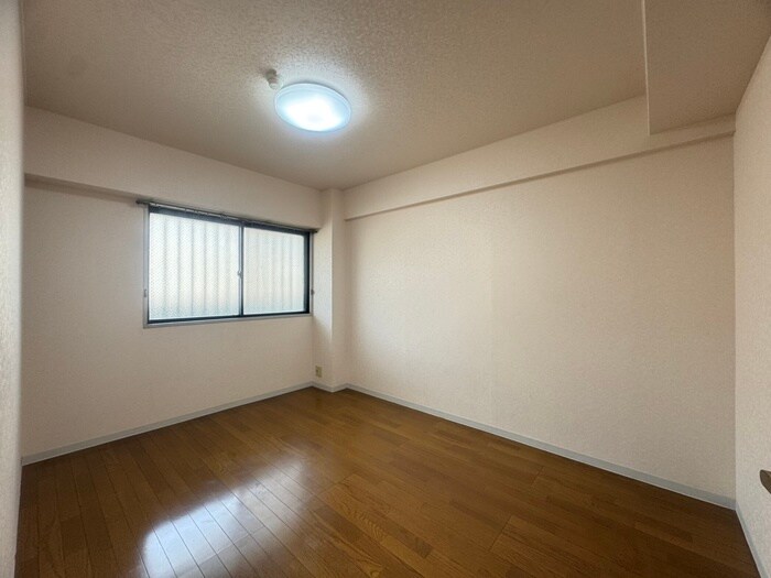 物件内観写真13　(居室)