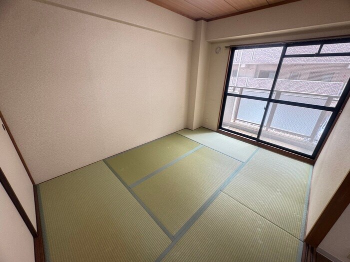 物件内観写真14　(居室)