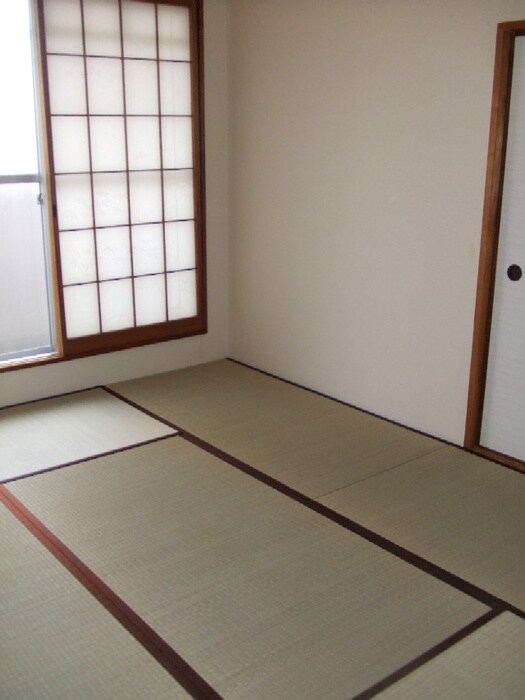 物件内観写真7　(居室)