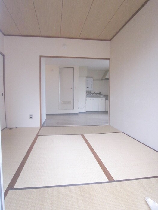 物件内観写真11　(居室)