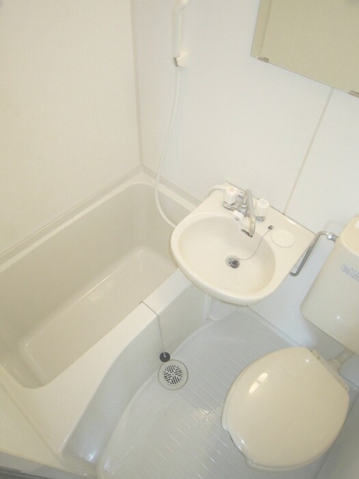 物件内観写真13　(バス／シャワールーム等)