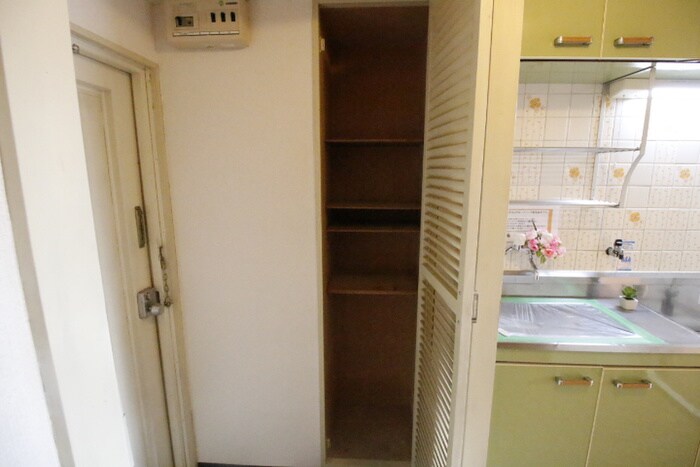 物件内観写真12　(靴箱)