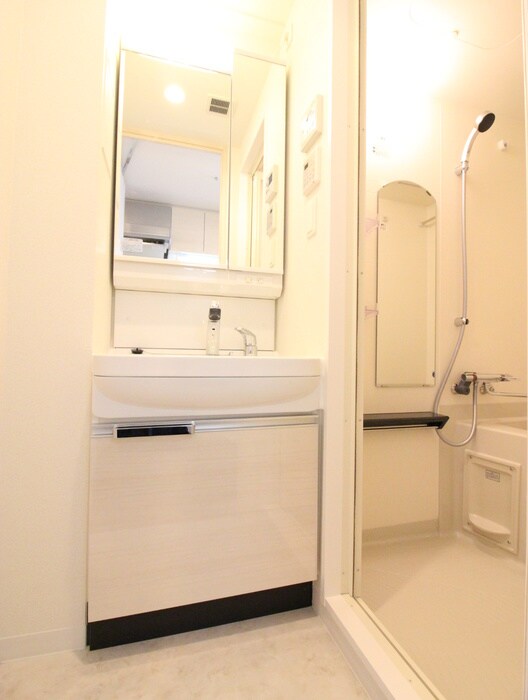 物件内観写真12　(洗面)