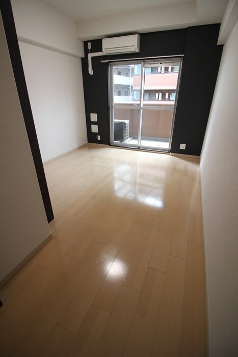 物件内観写真12　(居室)