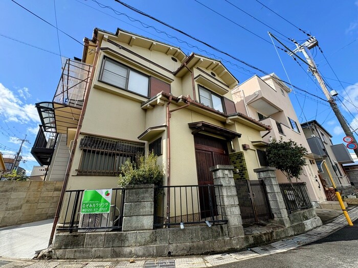 物件外観写真1　(外観写真)