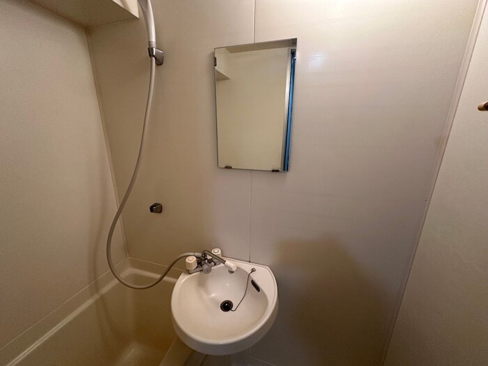 物件内観写真9　(洗面)