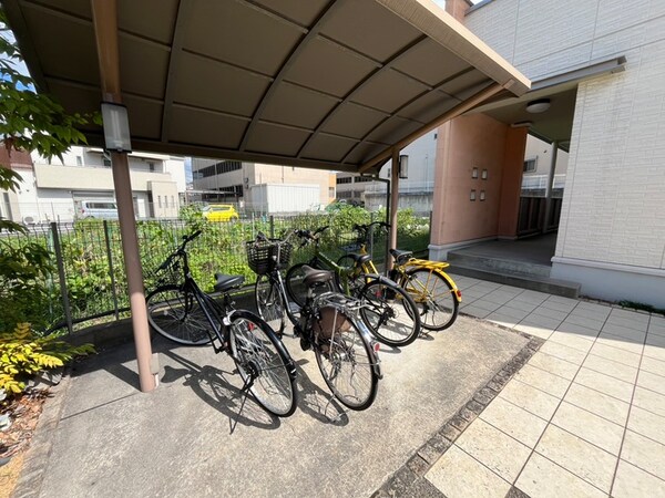 駐輪場