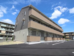 メゾンヴィラ栗東外観写真