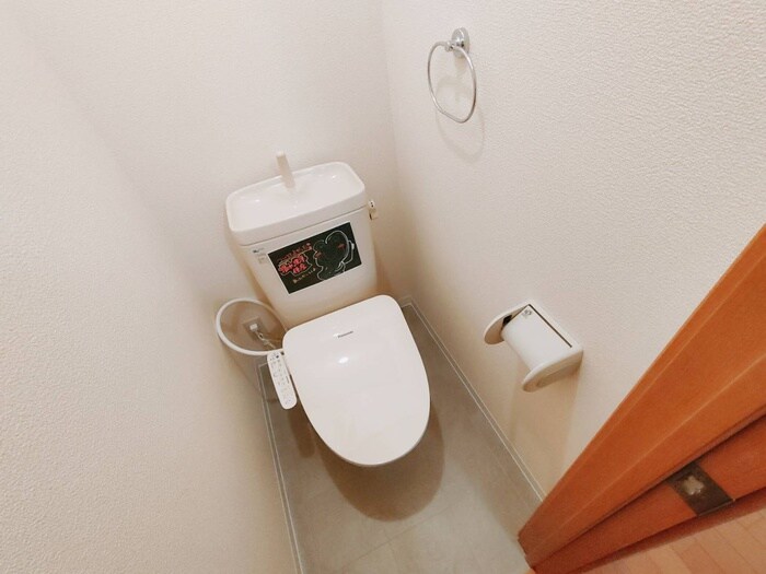 物件内観写真17　(トイレ)