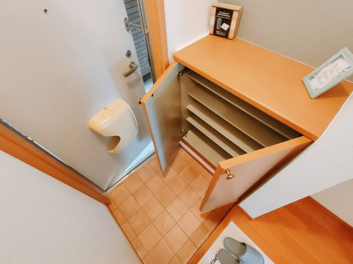 物件内観写真18　(靴箱)