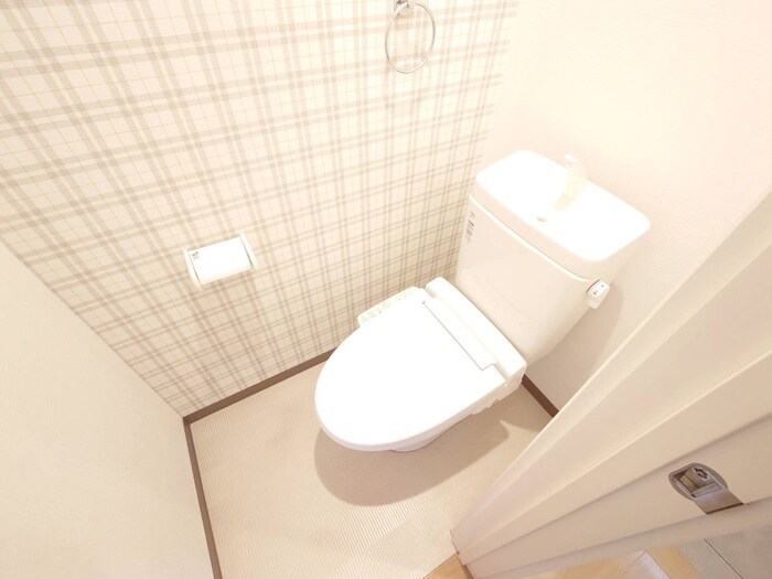 物件内観写真11　(トイレ)