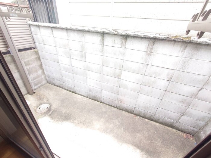 物件内観写真14　(室内からの展望)