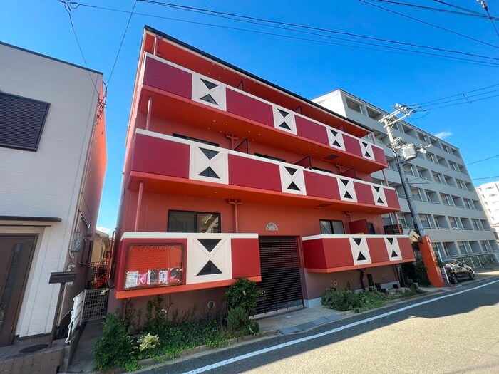 物件外観写真1　(外観写真)