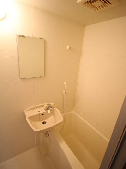 物件内観写真8　(バス／シャワールーム等)