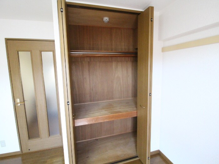 物件内観写真10　(収納)