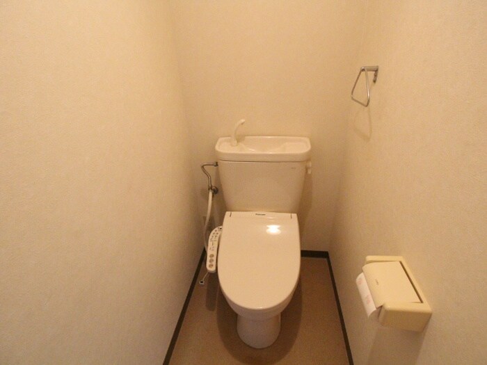 物件内観写真14　(トイレ)