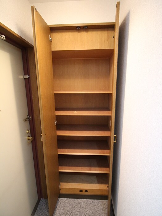 物件内観写真14　(靴箱)