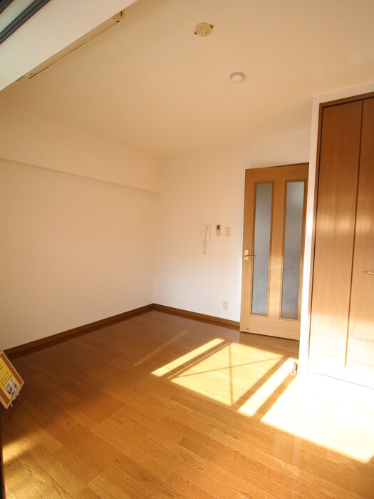物件内観写真19　(居室)