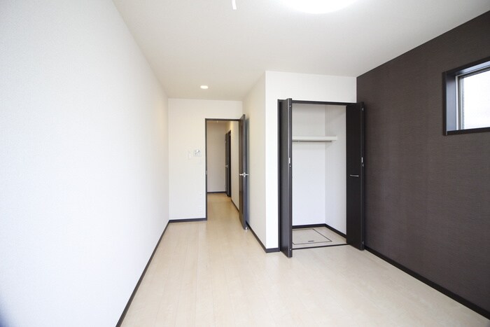 物件内観写真11　(居室)