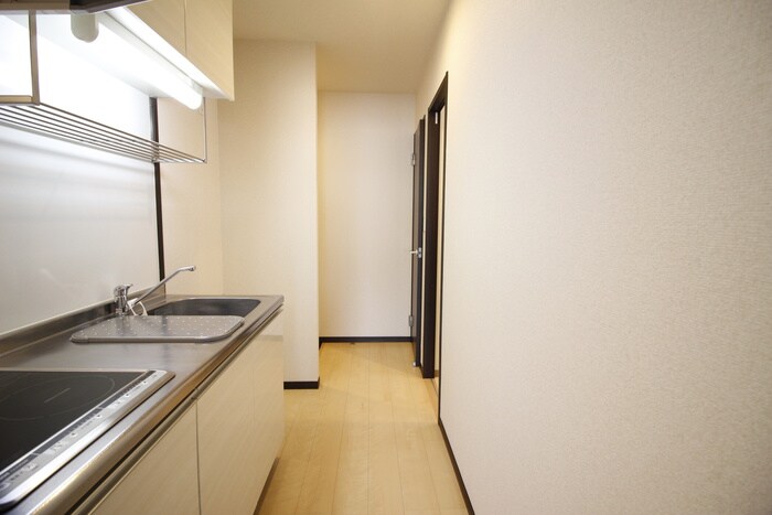 物件内観写真19　(廊下)