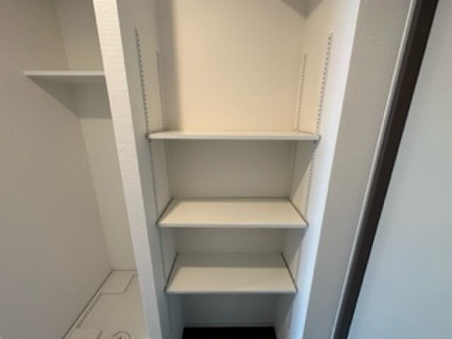 物件内観写真20　(収納)
