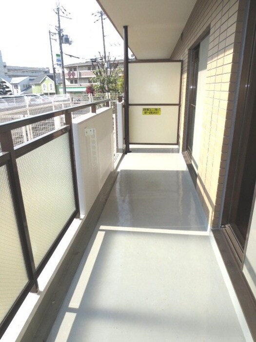 物件内観写真20　(室内からの展望)